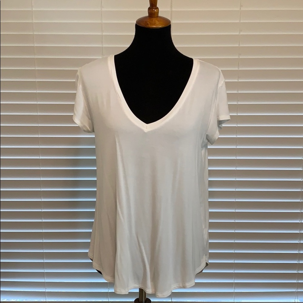 AEO favorite tee